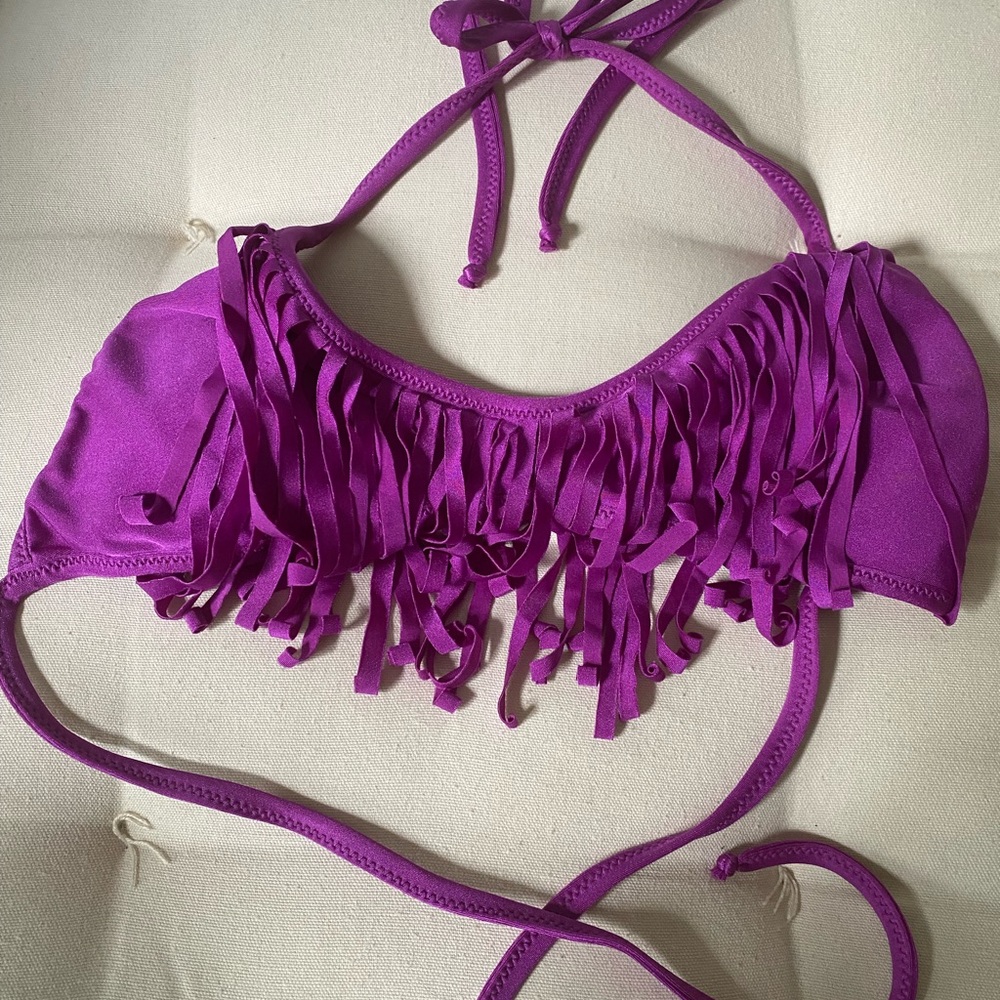 Raspberry fringe push up halter top